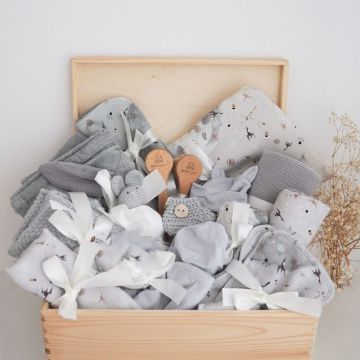 Coffret Naissance Bébé, 15 pièces, Maylily  gris