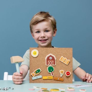 Jeu de clous en bois, jouet dès 3 ans. la ferme Trixie Baby