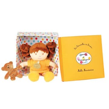 Les Demoiselles de Doudou, Poupée Mandarine avec nounours