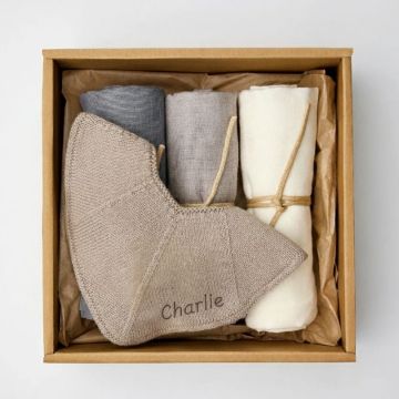 Coffret Naissance Saga Copenhagen, Langes en coton biologique et Bavoir personnalisé, silver